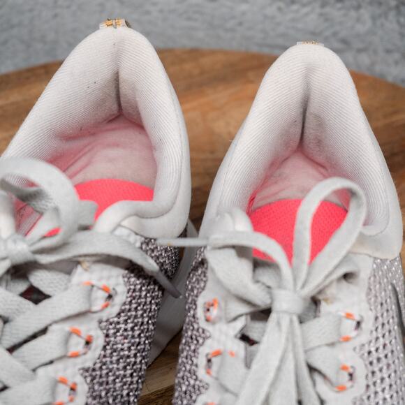 Nike Zoom Strike Womens Size 9 Gray White Athletic Running Shoes Sneakers - Picture 6 of 9